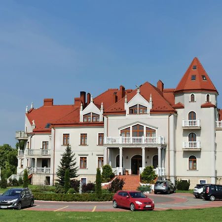 Palac Koronny Noclegi & Wypoczynek Wodzislaw Bagian luar foto